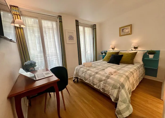 Hotel La Sanguine Parijs